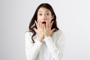 【動画あり】中国の女さん、路上でお着替えしてしまうｗｗｗｗｗｗｗｗｗｗｗｗ