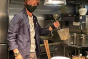 【訃報】東京の有名ラーメン店『Japanese Soba Noodles 蔦』店主の大西祐貴さん(43)、逝去。急性心不全 担当者は愛猫との因果関係を否定