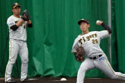 阪神　ルーキーコンビがアピール合戦　ドラ２・鈴木、ドラ３・桐敷がブルペン競演