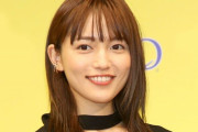 私のオフは映えない…川口春奈が自虐するプライベートの"立ちそば"姿に驚きの声「隣にいても分からない」「気が付かないかも」