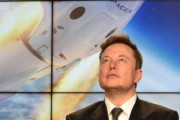 イーロン・マスク『まず月で都市づくり、10年以内に月面都市を目指す』