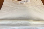 最近白Tシャツ着てる人が少なくなったような気がするんだけど、なんで？