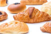 【悲報】菓子パン、なぜ法規制されないのかガチで謎