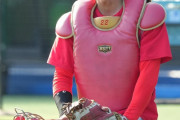 カープ中村奨成、捕手へ再コンバート←賛成？反対？