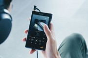 SONYが5年ぶりに新たな『ウォークマン』のハイエンドモデルを発表！お値段なんと〇〇万円・・・！