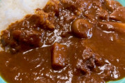カレーと米ぐちゃぐちゃ混ぜるの無理なやつｗｗｗｗｗｗｗｗｗ