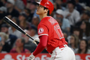 贔屓のエースと4番が出ていくけど大谷が加入するボタン