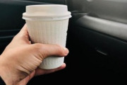 MT車ってコーヒー飲む時どうすんの？