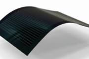 【電池】軽量で薄く折り曲げ可能な「ペロブスカイト太陽電池」を2026年に実用化へ！予定より2年前倒し　パナソニックHD