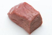 「ステーキ肉220円」を100gあたりの値段だと理解していなかった子供