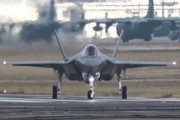 【軍事】名古屋空港でテスト飛行を行うF35A（戦闘機）のビデオ。
