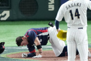 【WBC】彡(^)(^)「はい、佐々木の100mphが膝に直撃しまして…ええ日本の」