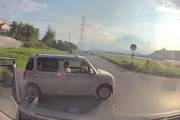 【熊本】一時停止無視の軽自動車に突っ込んだハイエースのドラレコ。