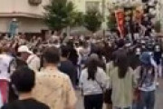 【動画】 岸和田だんじり、「祭」はしないが「だんじり曳行」は普通に実行され驚きの声　ノーマスクで超密に