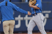【悲報】日ハム松本剛が左膝骨折　実戦復帰まで4週間の見通し