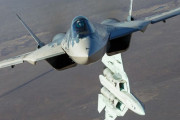 ロシア空軍が第5世代戦闘機Su-57の多数画像を公開！