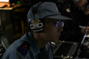 レーダー監視する護衛艦…海上自衛隊員のパンダ柄ヘッドフォンが話題に「かわいすぎる」！