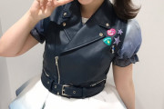 【画像9枚】声優・伊藤彩沙ちゃん（推定Fカップ）の写真集、胸元おっぱいがタマラン！！更に可愛い！！