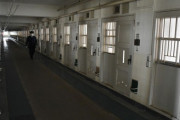 【疑問】一番楽に刑務所入れる方法ってなんや？