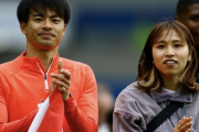 三笘薫が初披露した妻・クリアさんは三段跳び高校日本一のガチアスリート　出会いは大学の推薦入学組仲良しグループ
