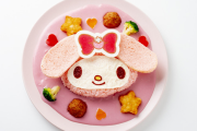 『サンリオ』いちご新聞45周年を記念したコラボカフェ開催決定！マイメロディのお顔がキュートなラブリークリームシチューなど