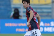 ボローニャ冨安が本職のCBでプレーした結果…
