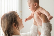 【結婚/少子化】20代未婚者「子供が欲しい」39.7％　経済的不安が子どもを望む気持ちを抑制