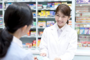 薬剤師「あきませんって」国「三店方式の薬局の収益激減させまーす！」←薬局潰す勢いなんだけど