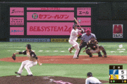 ソフトバンクが中村晃の2ランで7点目！最大4点差を逆転！！