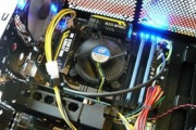 PCの電源付かんのやが詳しい奴おらんか？
