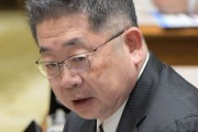 共産・小池書記局長（60歳）「オーバーシュートをロックダウンでアウフヘーベンしましたの。オホホ」オホホは女性蔑視と批判、ツイ削除
