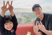 福原愛さん元夫・江宏傑さん、5歳娘と遊園地で親子2ショット！「めっちゃ可愛い」「すてきな父娘」の声