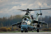 アゼルバイジャン軍がロシア軍のMi-24戦闘ヘリを誤って撃墜…撃ち落としたことを認め謝罪！