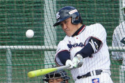 ヤクルト村上(20)、内川聖一(38)の教育係に指名される