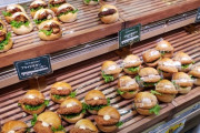 結局、ハンバーガーチェーン最強はどこ？
