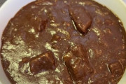 【画像】牛モモ肉のカレーを作っていく