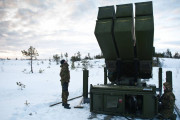 ウクライナが待ち望む防空システム、NASAMSを扱うための訓練を開始か