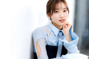 櫻坂46松田里奈、ファースト写真集発売を記念して宮崎でポスター掲出したバスが運行