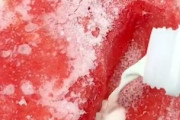 【動画】これはやってみたいスイカの新しい食べ方。