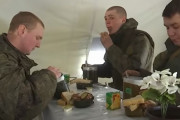 ロシアは中国に軍用食品キットの支援を要請！