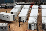 新規感染者急増で病床確保非常事態、ソウルの病床稼働率83％…コンテナ式病床も動員＝韓国の反応