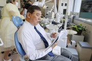 石破氏、週一で歯医者で定期健診「数少ない息抜きの場」「日本の虫歯も放っておくと大変に」
