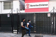 【速報】セーブ・ザ・チルドレンの事務所が児童人身売買の疑いで家宅捜索