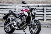 ネイキッドバイク好きってそんなに変か？