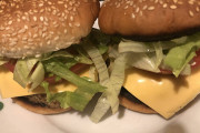 完璧なチーズバーガー作った