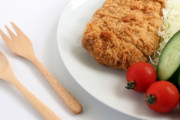 韓国人「このトンカツ本当に食べても大丈夫なのか？」