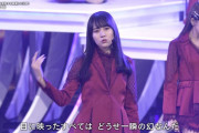 よだかきの後ろで見切れる太ももが最高です！！！【乃木坂46】
