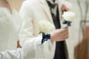 彼氏は「結婚は30からでも大丈夫」くらいの意識です。まだ25で結婚の意識は早いでしょうか？