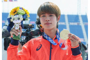【話題】スケートボード・ストリート男子の堀米雄斗選手がオリンピックにて金メダルを初獲得！！「僕はメダルをポケモンのカビゴンにつけているんだけど、それにつけたいと思います」
