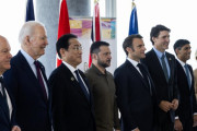 ゼレンスキー大統領のG7参加、ロシアを狼狽させる